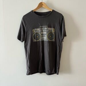 GAP Charcoal Graphic T-Shirt